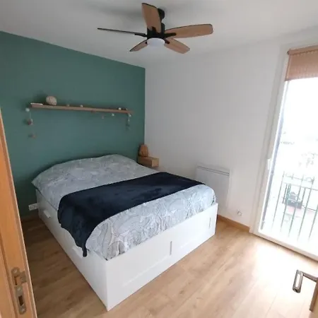 Blue Lagon-350m Plage-clim-parking Apartment